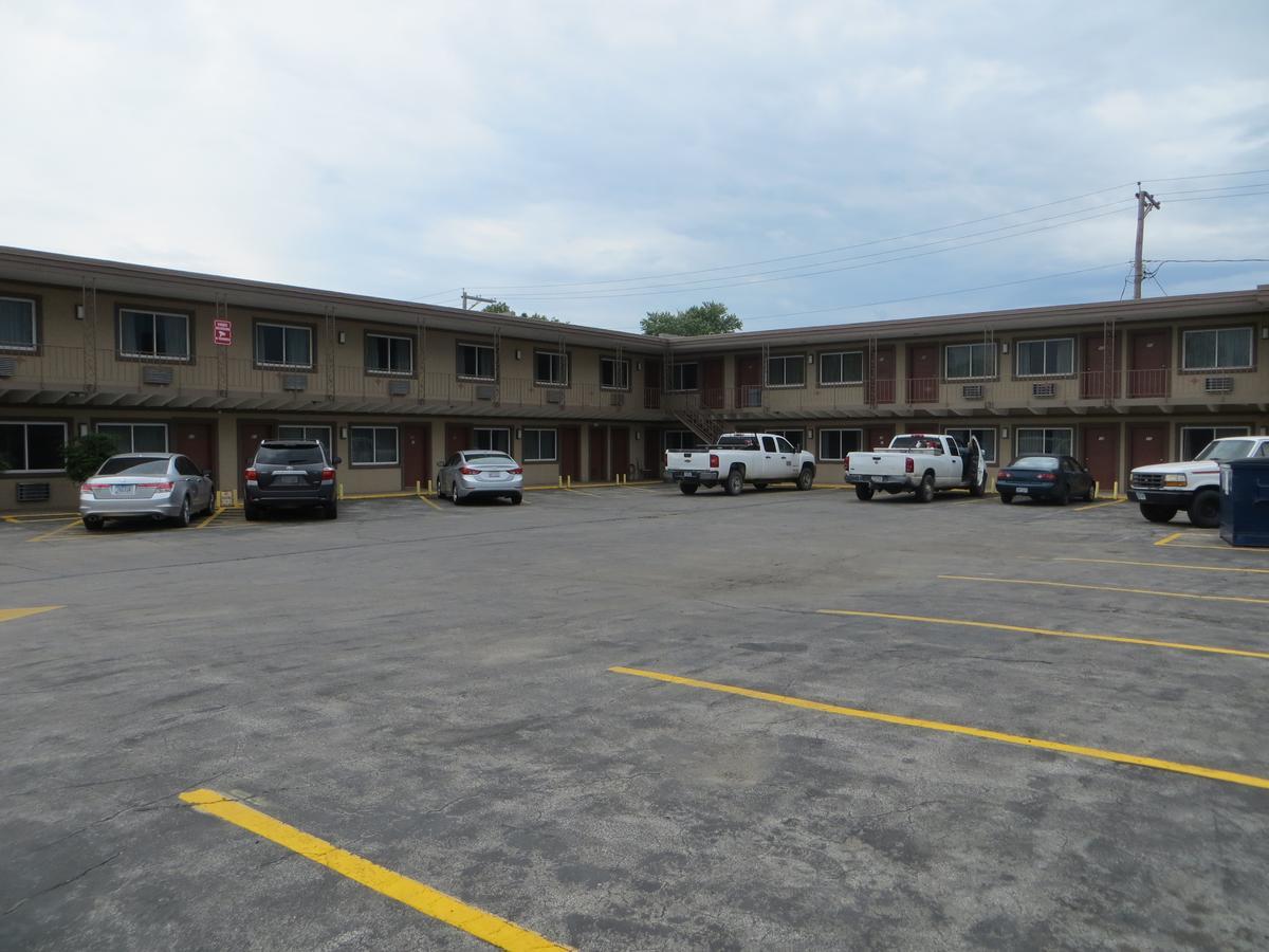 Deluxe Inn/Extended Stay - Council Bluffs 卡特湖 外观 照片