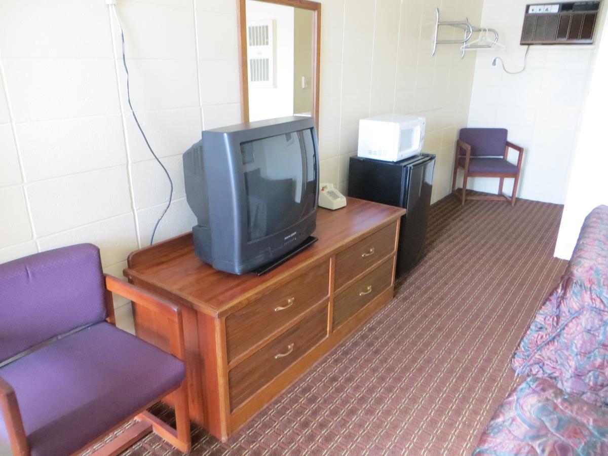 Deluxe Inn/Extended Stay - Council Bluffs 卡特湖 外观 照片