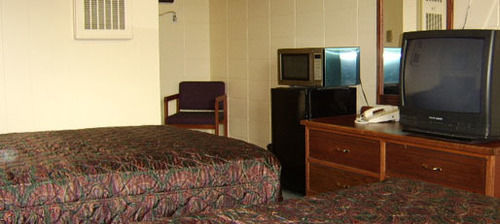 Deluxe Inn/Extended Stay - Council Bluffs 卡特湖 外观 照片